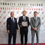 SİLİVRİ BELEDİYESİ ADINA DÜZENLENEN YARIŞI BAŞKAN BALCIOĞLU DA İZLEDİ TJK Silivri Belediyesi Koşusu