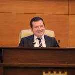 BAŞKAN BALCIOĞLU: "HALKA DA, BANA DA KULAKLARINIZI TIKAMIŞSINIZ." SİLİVRİ BELEDİYE BAŞKANI BORA BALCIOĞLU