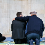 BAŞKAN BALCIOĞLU BAYRAM NAMAZINI PİRİ MEHMET PAŞA CAMİİ'NDE KILDI bora balcıoğlu bayram namazı