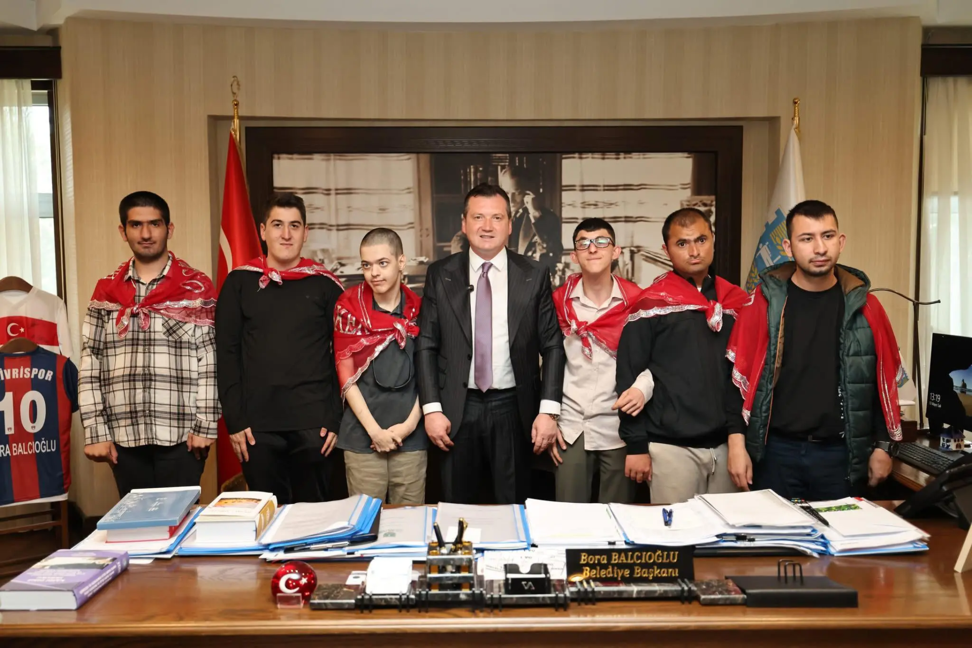 ÖZEL GENÇLERE TEMSİLİ ASKER EĞLENCESİ engelli temsili askerlik