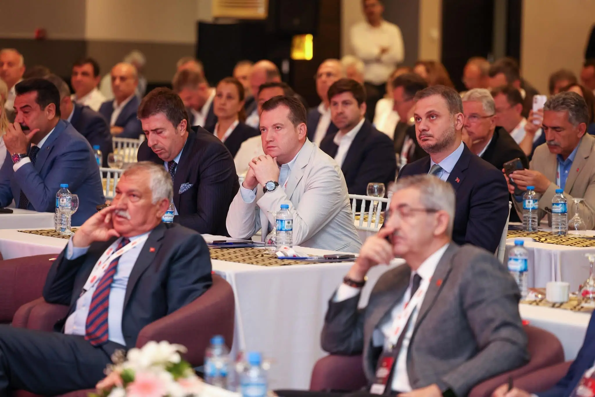 CHP'Lİ BAŞKANLAR BİR ARAYA GELDİ Silivri Belediye Başkanı Bora Balcıoğlu