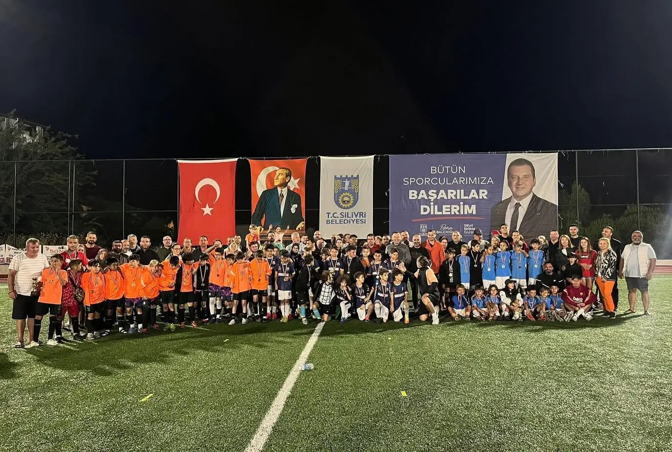 ORTAKÖY'DE FUTBOL HEYECANI Ortaköy Futbol Turnuvası