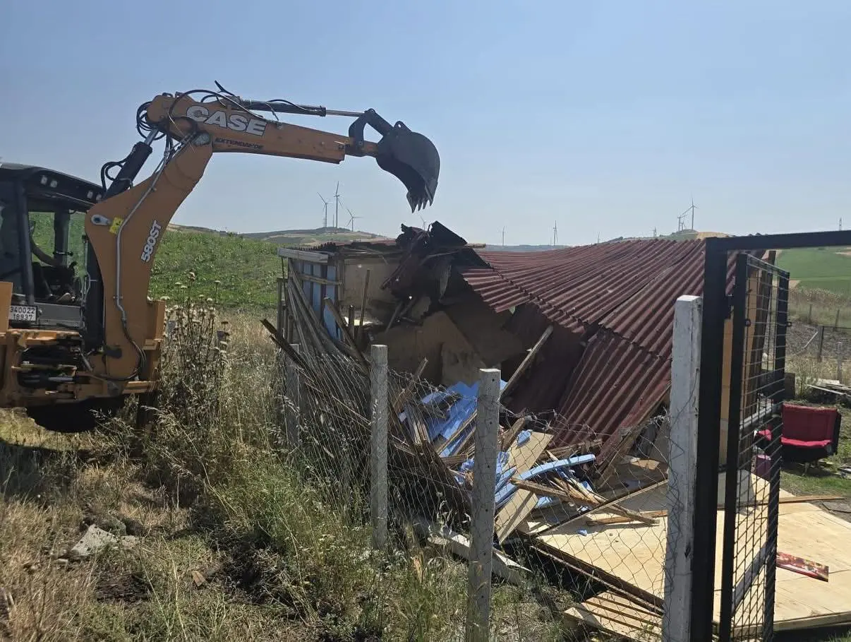 SİLİVRİ'DE KAÇAK YAPI YIKIMLARI silivri belediyesi kaçak yapı