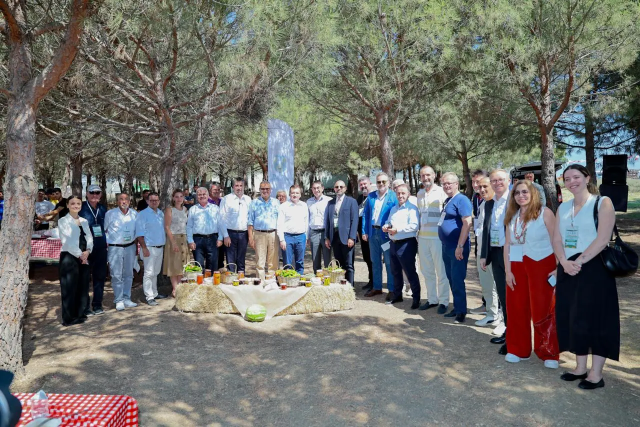 MARKETLERDE SİLİVRİLİ ÇİFTÇİLERİN ÜRÜNLERİ SATILACAK silivri türam migros anlaşma