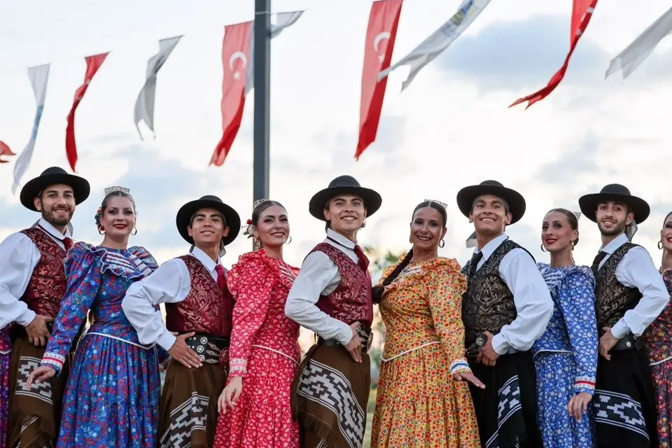 silivri uluslararası halk dansları