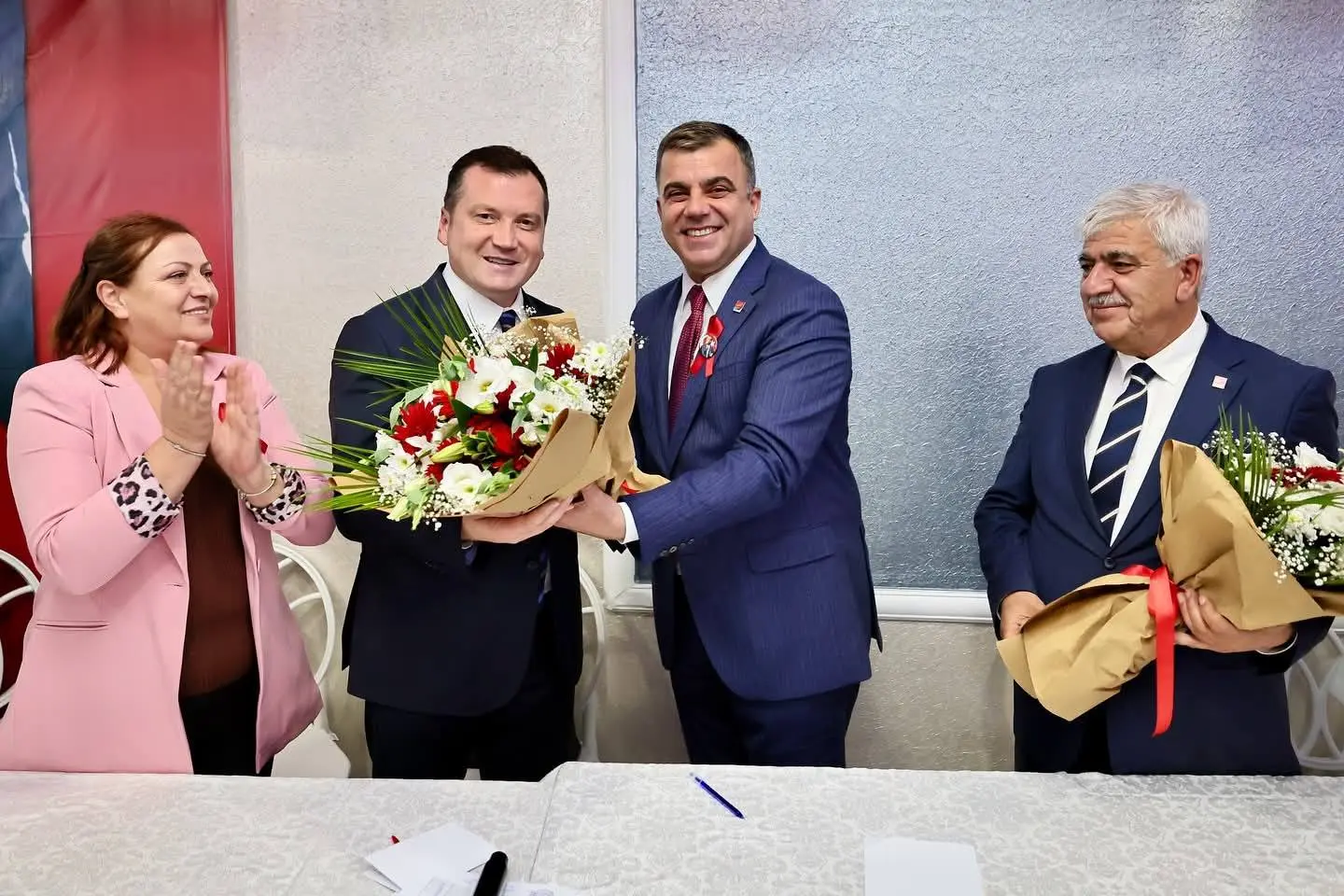 DORUK BULUT YENİ CHP İLÇE BAŞKANI chp silivri ilçe başkanı doruk bulut