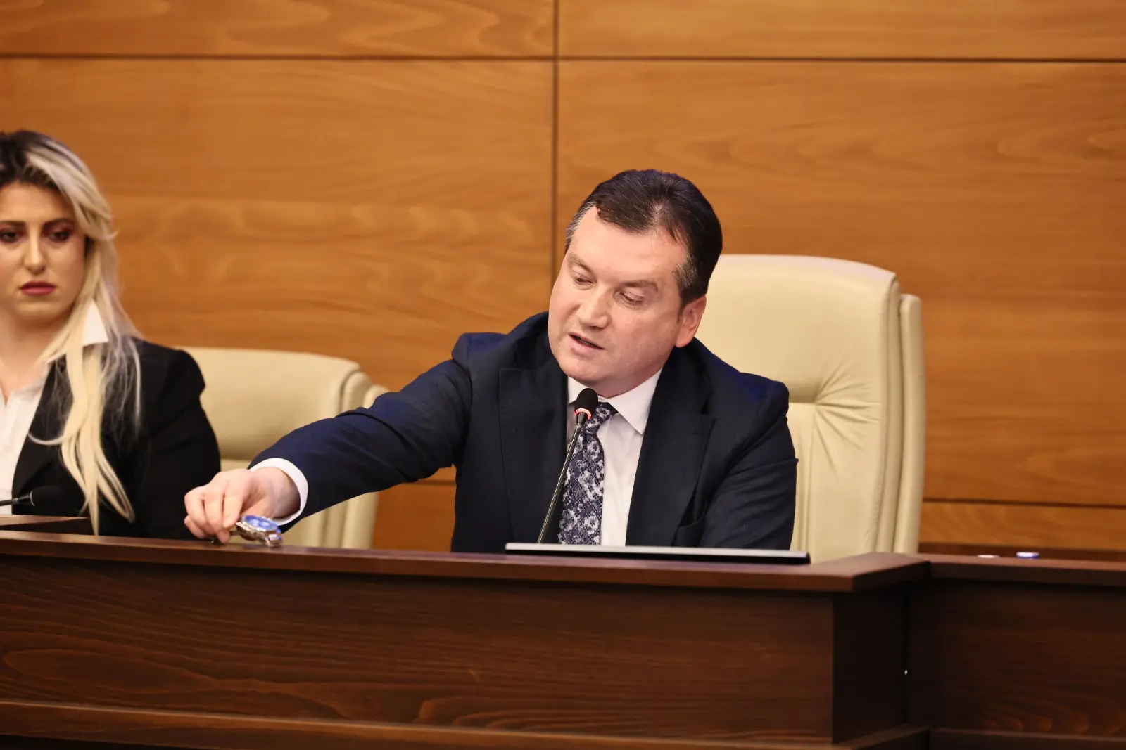 bora balcıoğlu saat