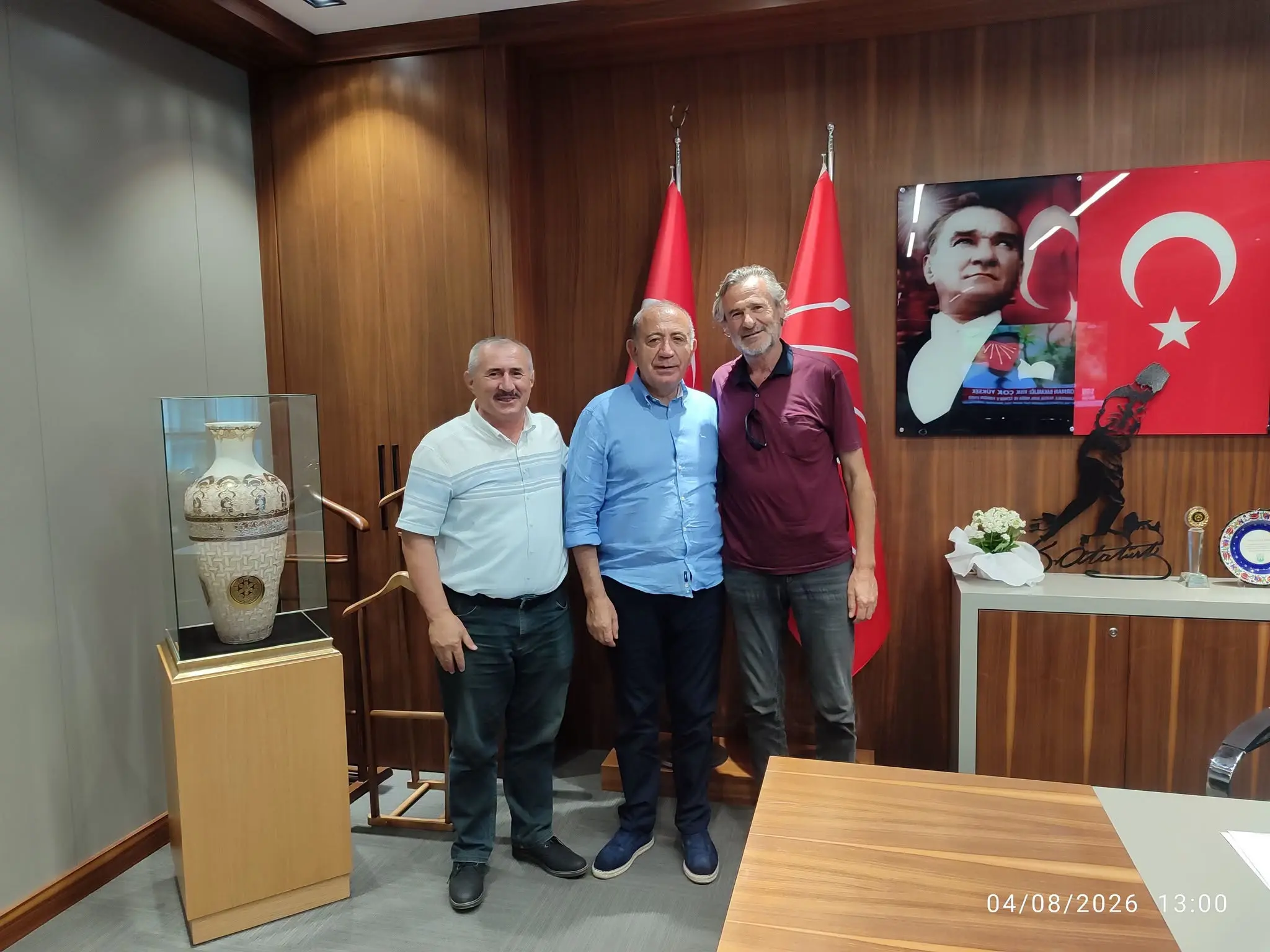 GÜRSEL TEKİN’İN İLÇE BAŞKAN ADAYI: “YATIN KALKIN ERDOĞAN GİBİ BİR LİDERİMİZ OLDUĞU İÇİN DUA EDİN” şenel yıldırım gürsel tekin